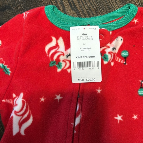 NWT Carter’s soft and cuddly holiday themed sleeper 6 mo - Picture 4 of 6